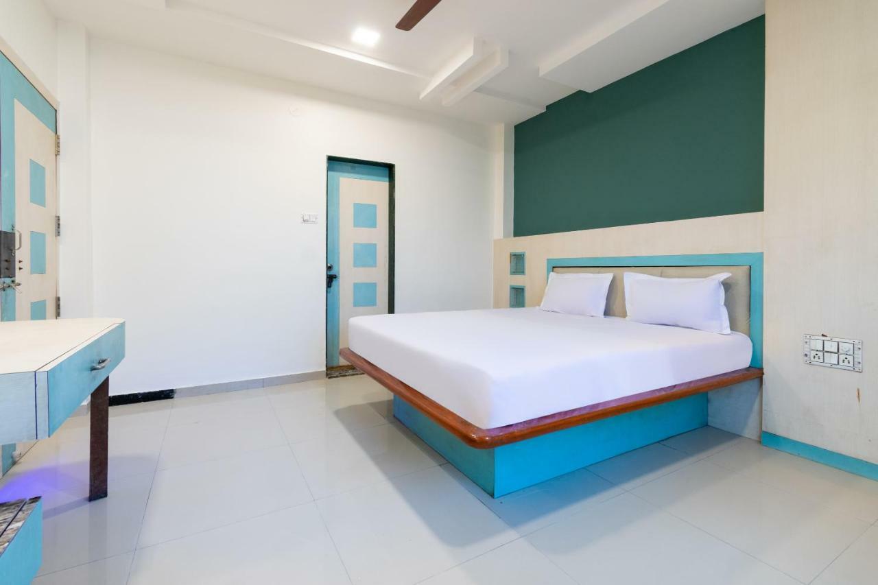 Spot On 42793 Hotel Gurukrupa Shirdi Exterior foto